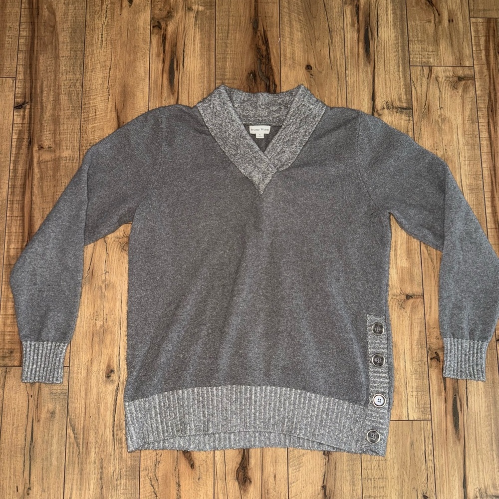 Gray sweater